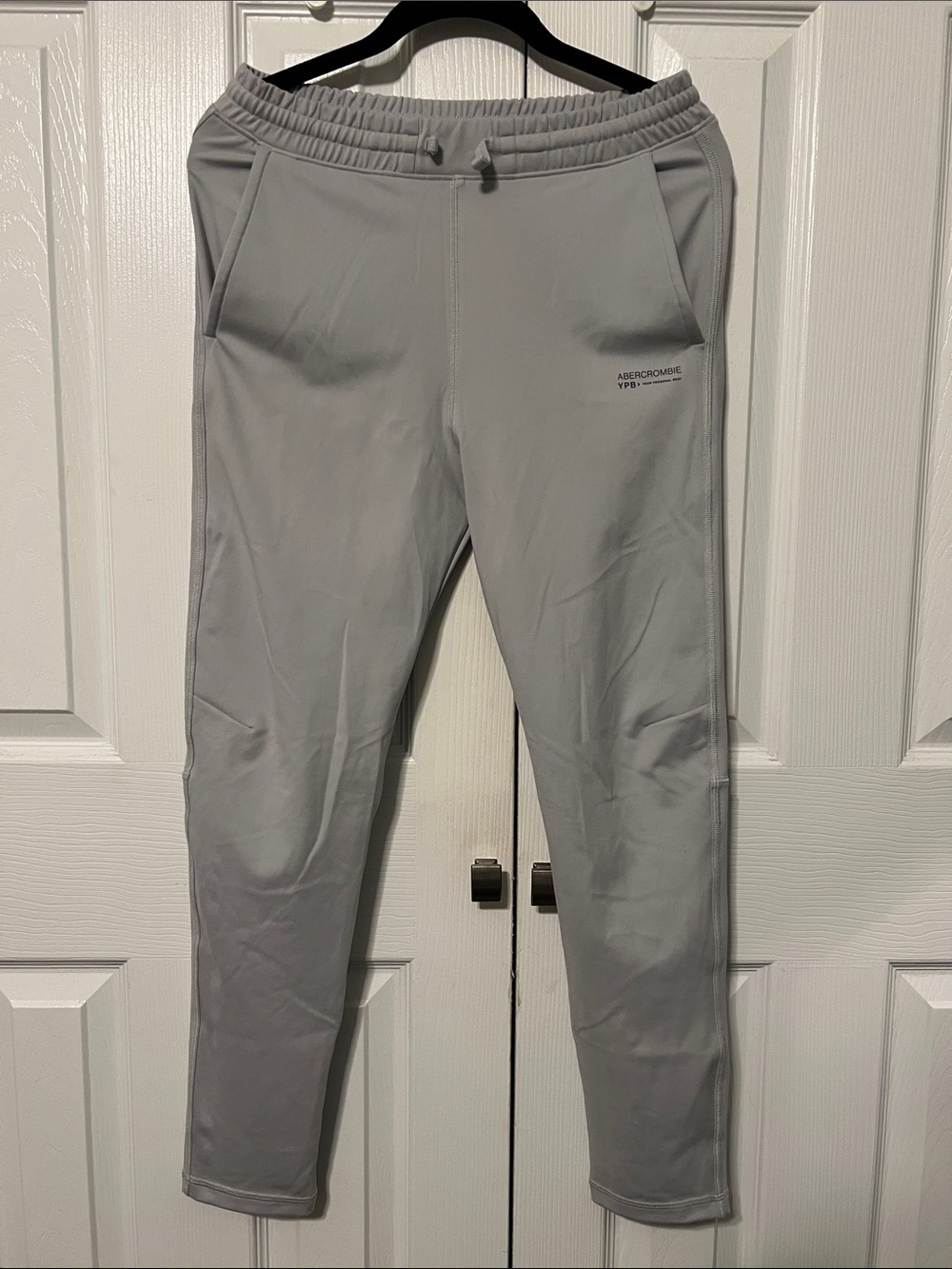 EUC abercrombie kids Light Gray Athletic YPB Joggers Size 13/14